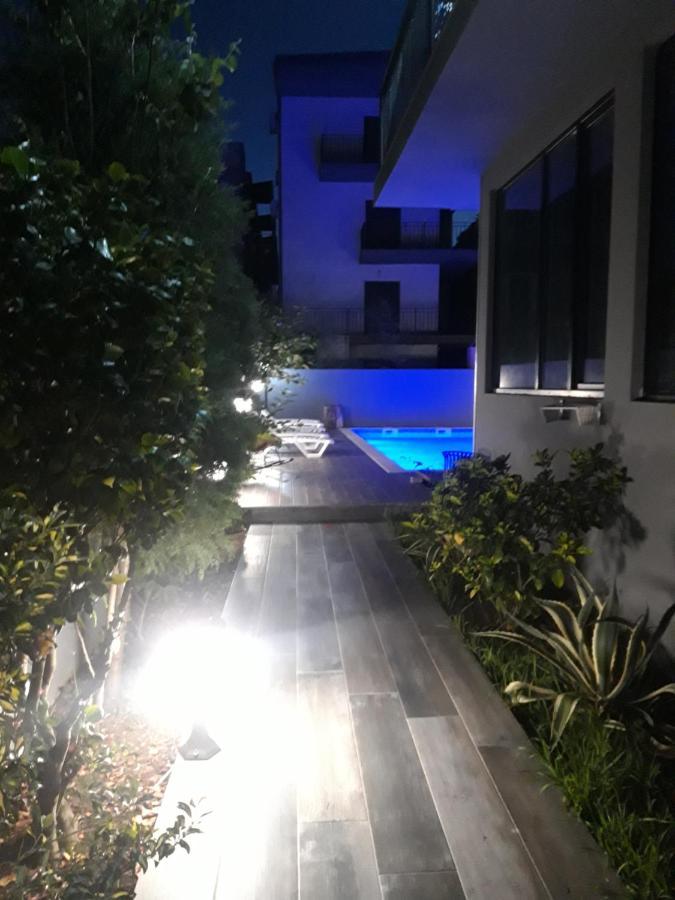 מלון קובולטי Cozy House מראה חיצוני תמונה